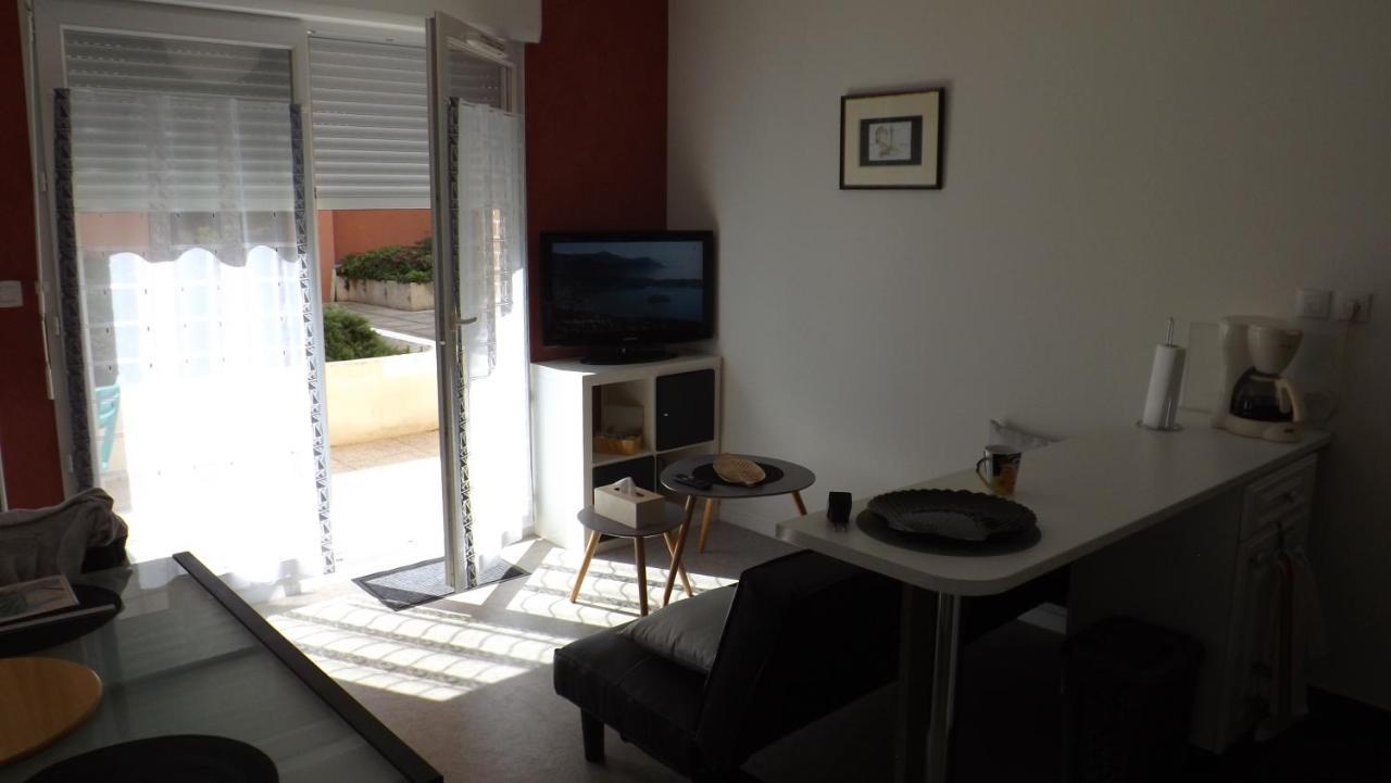 Appartement T2 ,Parking Prive,Terrasse, 10 Mns A Pieds De La Cite Corsaire Et Ses Plages Сен-Мало Экстерьер фото
